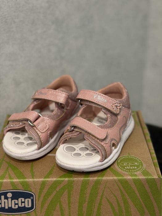 Босоніжки chicco 21 розмір