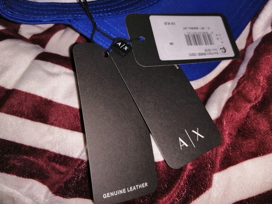 Vendo chapeu armani exchange com fivela em pele genuina