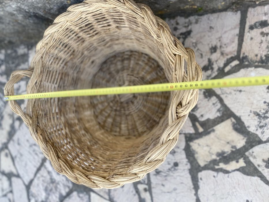 Cesto grande em vime,com pegas laterais,handmade
