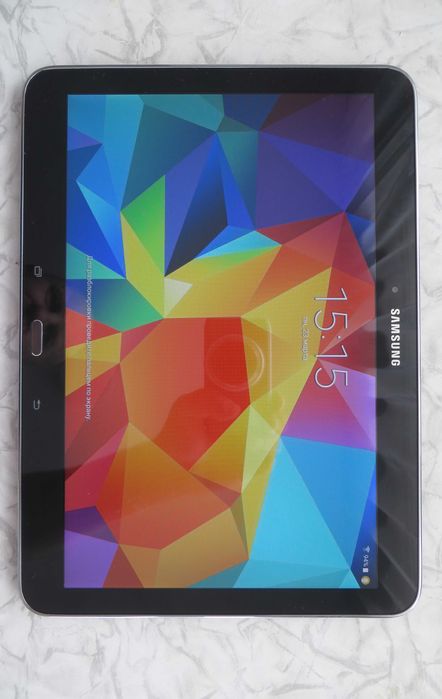 Планшет Samsung Galaxy Tab 4 10.1 16GB