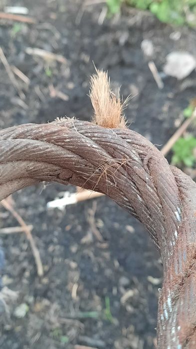 Трос металевий 20