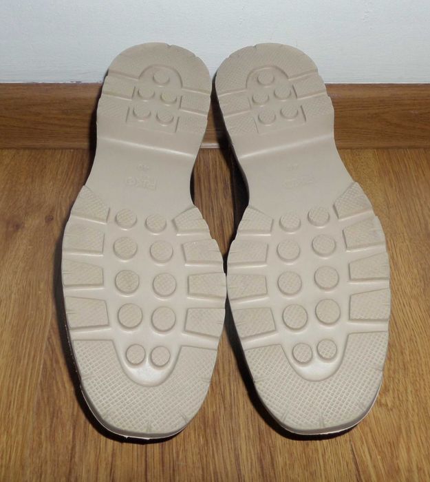Buty Ryłko rozmiar 40 eleganckie