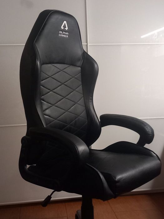 Cadeira ALPHA Gamer