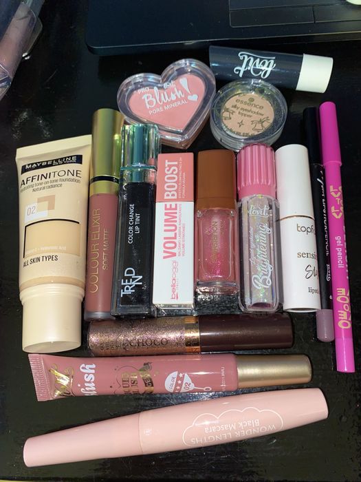 Лоти Косметика б/у майже нова і нова