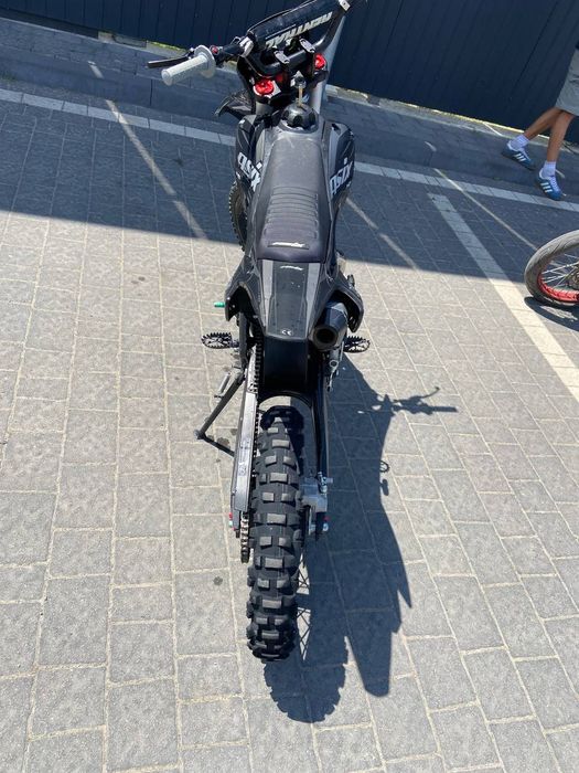 Продам Asix xb 68