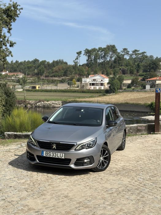 Peugeot 308 1.2 PureTech Style EAT8 (2018) – Automático