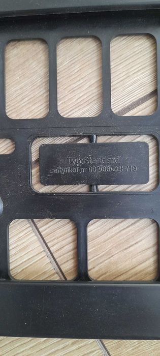 Ramka kratka na tablicę rejestracyjną Citroen C3