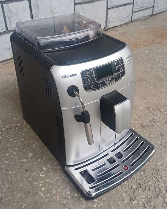 Автоматична кавоварка кавомашина Саеко Saeco Intelia Evo Bella HD8900