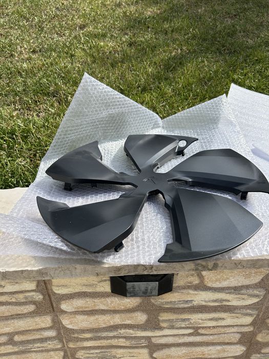 Tampões originais para Tesla Model Y Juniper 19",