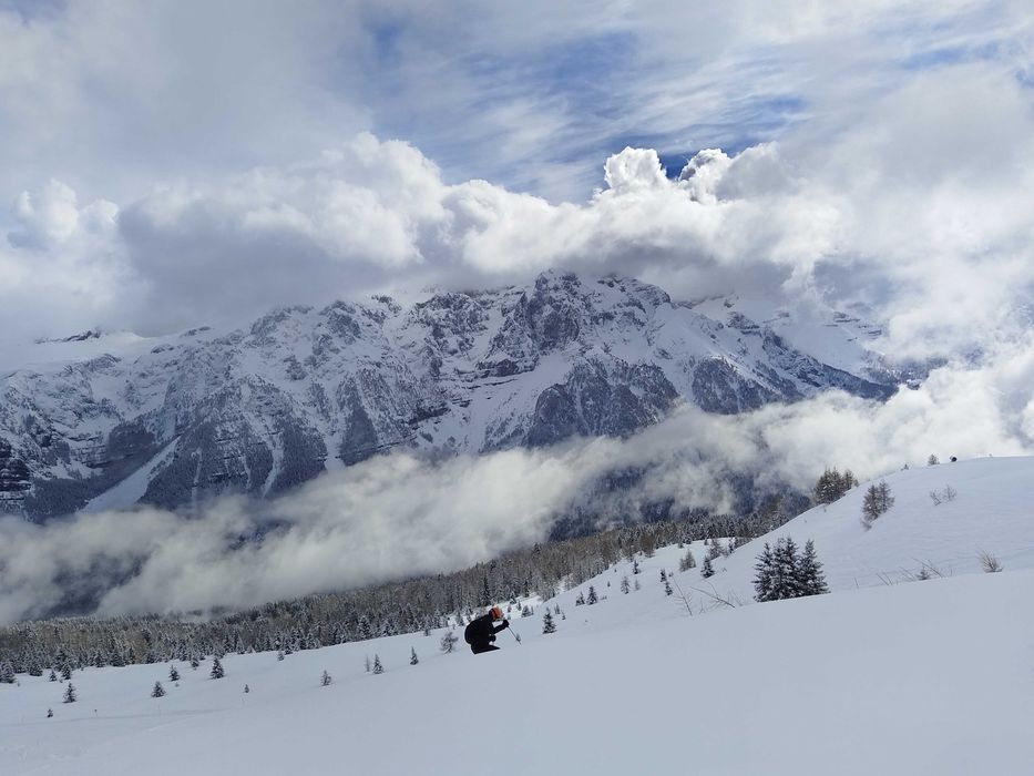 Huawei Nova 10 SE - stan b. dobry