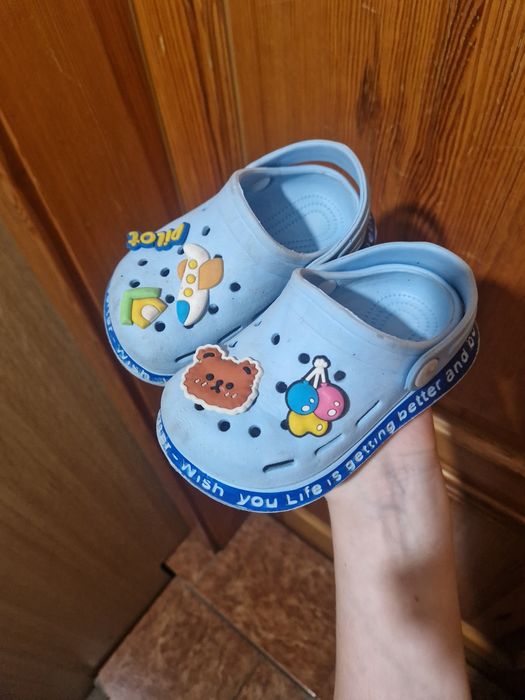 Buciki na lato sandalki klapki rozm 22 emel elefant