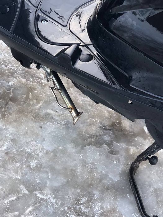 Yamaha Jog SA 36J брався з контейнера хороший стан