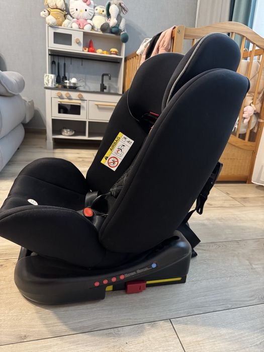 Дитяче автокрісло Carrello Capsula