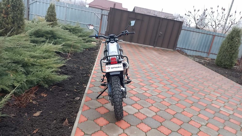 Продам новий мотоцикл SPARK SP250D-3 м-н" Мото-Рай", м.Синельникове.