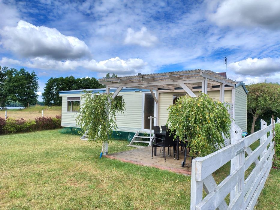 Domek nad jeziorem na Kaszubach - Gowidlino