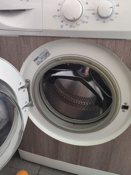 Máquina de lavar roupa Beko