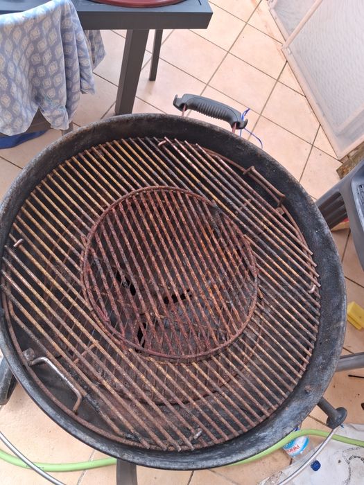 Grelhador Weber usado