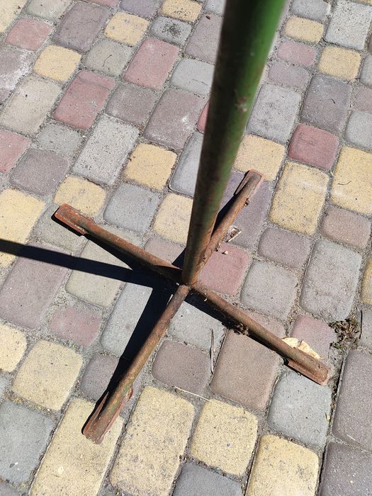 Вешалка ссср напольная ретро метал железная залізна