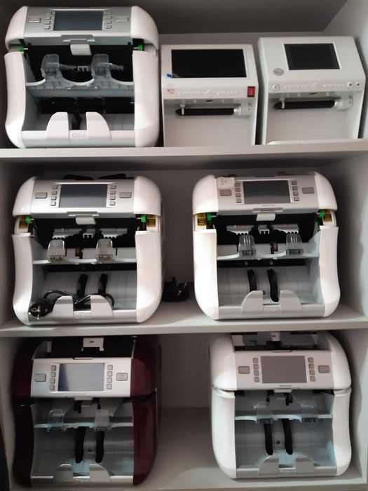 Надійний лічильник сортувальник банкнот  Kisan Newton FS