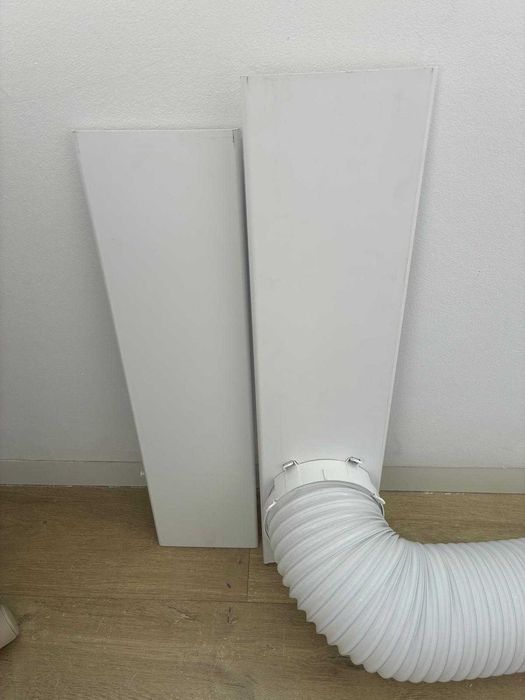 Ar Condicionado Portátil BECKEN BAC10172WH (24 m2 - 12000 BTUs - Branco)