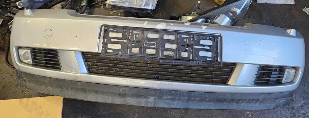 zderzak przedni przód Opel Vectra C GTS/ ZWYKŁY