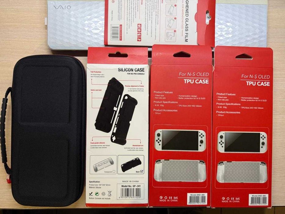 Чехлы NINTENDO SWITCH OLED - Абсолютно новые!