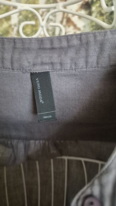 Szara bluzka S Vero moda