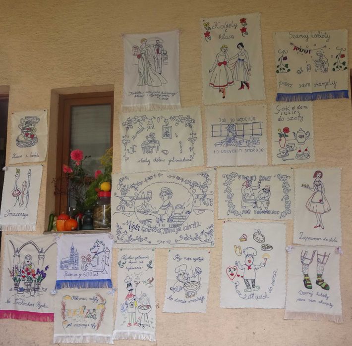 Makatka na ścianę.Na Rynku krakowskim.Haft ręczny.
