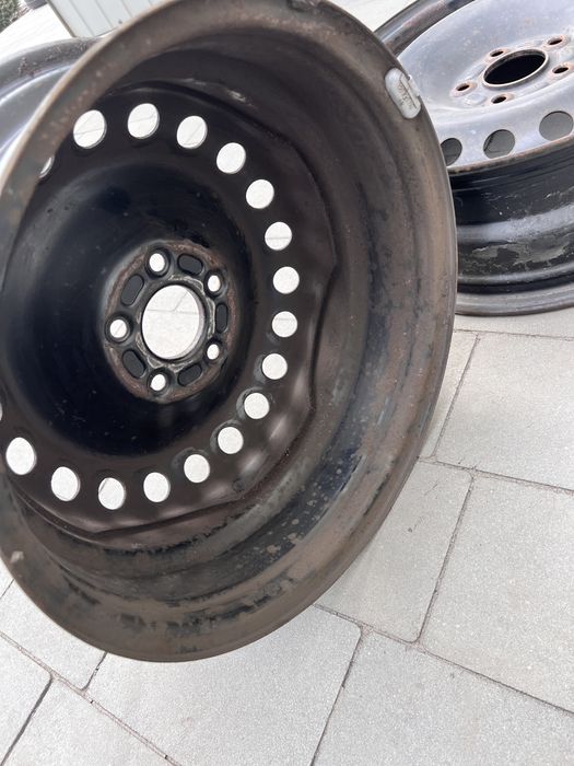 Диски ford,volvo r16 6.5j 5*108 et 52,5 dia 63.4