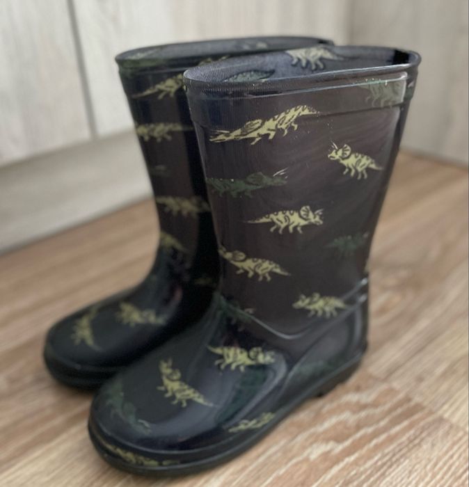 Резинові чоботи 28 розміру