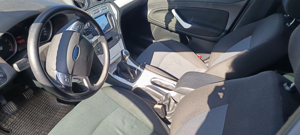Ford Mondeo mk4 1.6