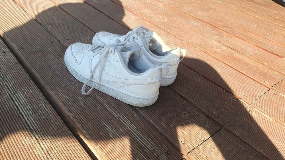 Buty Nike CourtVision Low 2 używane blisko nowych