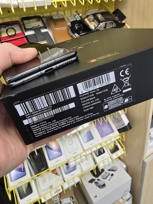 Huawei Mate X6  12/512gb