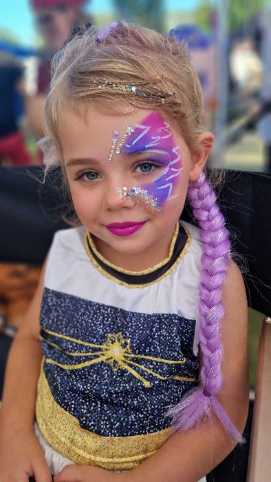 Animacje dla dzieci Animatorka Wesela Urodziny Hunters K pop Facepainting Facepaintor Malowanie twarzy Chrzciny Komunie Warszawa i okolice