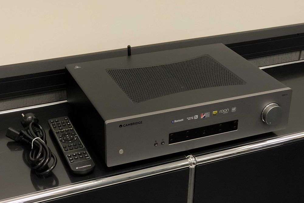 Cambridge Audio CXA61 wznacniacz zintegrowany kl. AB 60W 8Ω DAC ESS Sabre BT aptX HD Roon - idealny stan!