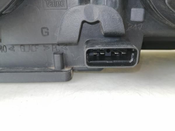 Ótica / farol esquerda RENAULT Laguna II (BG0/1_)