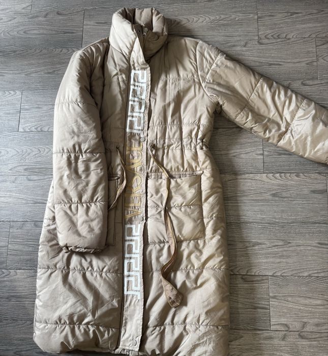 Зимове пальто Versace