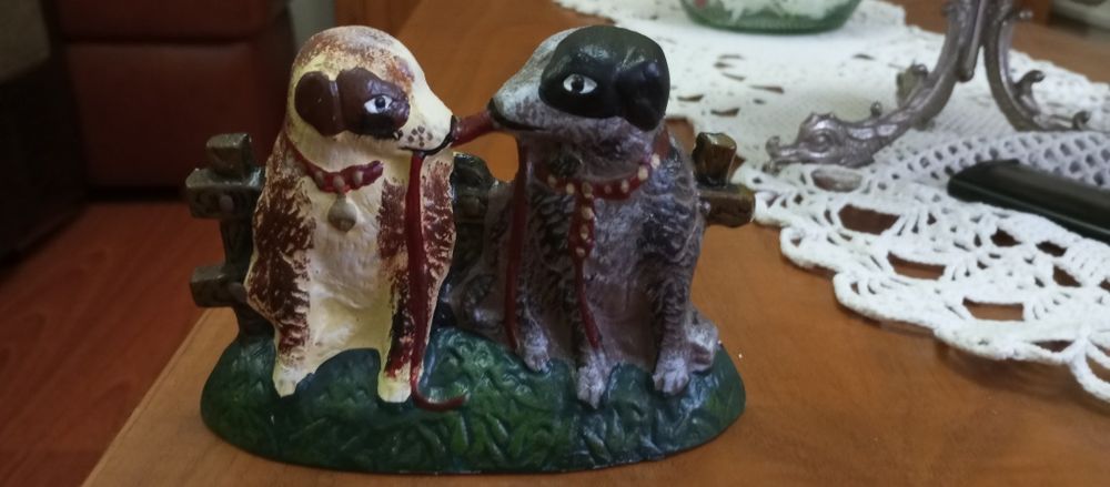 Cerra livros muito antigos