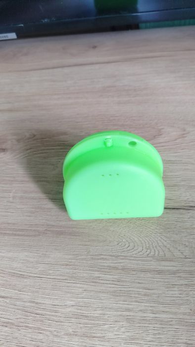 Pojemnik pudełko dzieci  aparat ortodontyczny