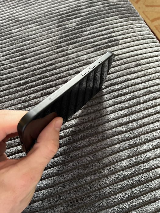 Iphone 16  bateria 100%