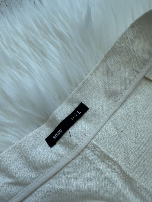 Eleganckie materiałowe spodnie