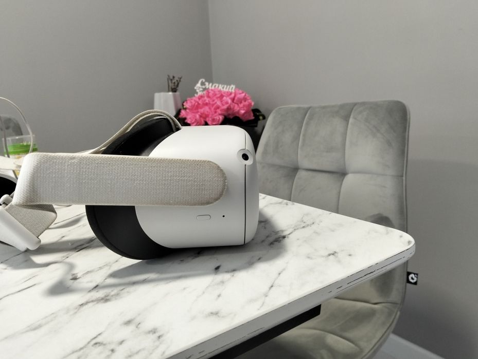 Oculus quest 2 чудовий стан