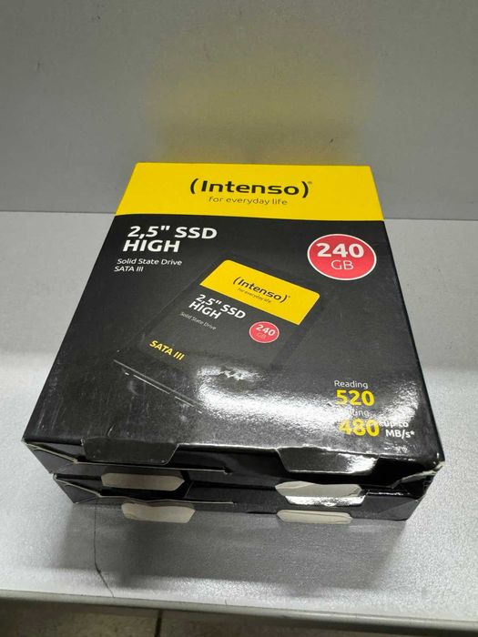 SSD диск Intenso High Performance 240GB 2.5" SATA III TLC Новий!
