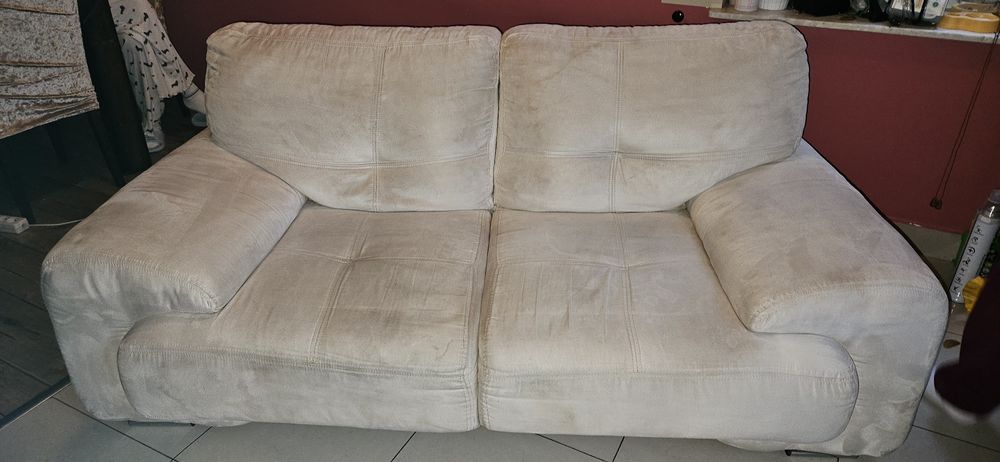 Komplet wypoczynkowy 3+2+1+1 w stanie bardzo dobrym.