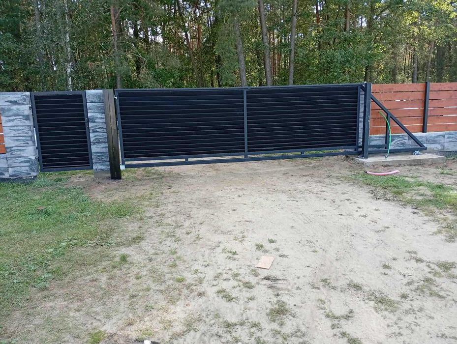 Sprzedam bramę grzebieniową śliczne i wytrzymałe