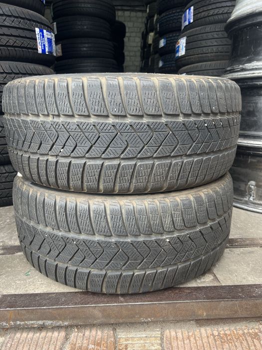 Шины 235/45 R18 Pirelli б/у зима пара 5,5мм ар.204177 R9