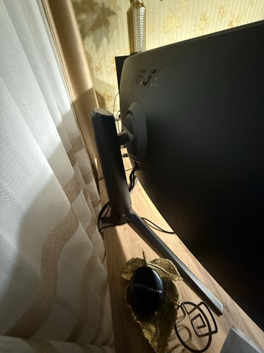 Монитор ASUS ROG STRIX XG49VQ HDR б/у в идеальном состоянии