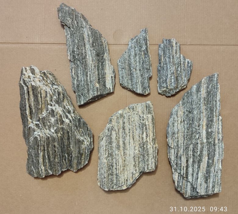 Kamienie do akwarium łupek drzewiasty i dark rock