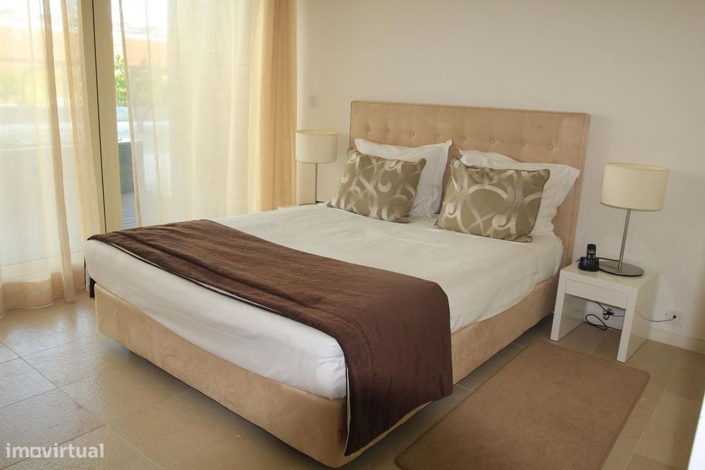 Apartamento T2 com piscina, Tróia, Grandola