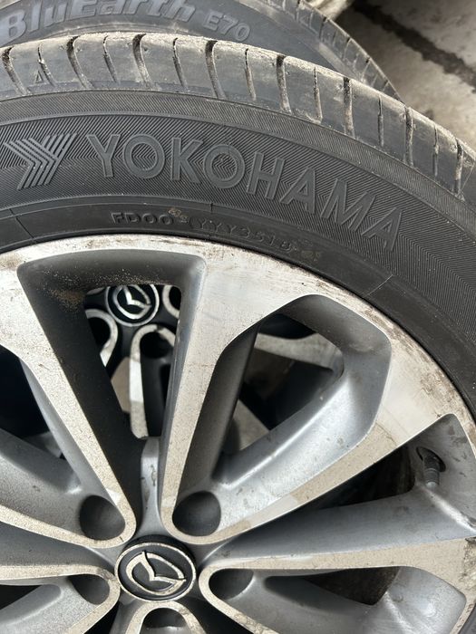 Продам комплект дисков с шинами.